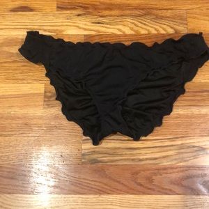 Black Victoria Secret scrunch bikini bottom